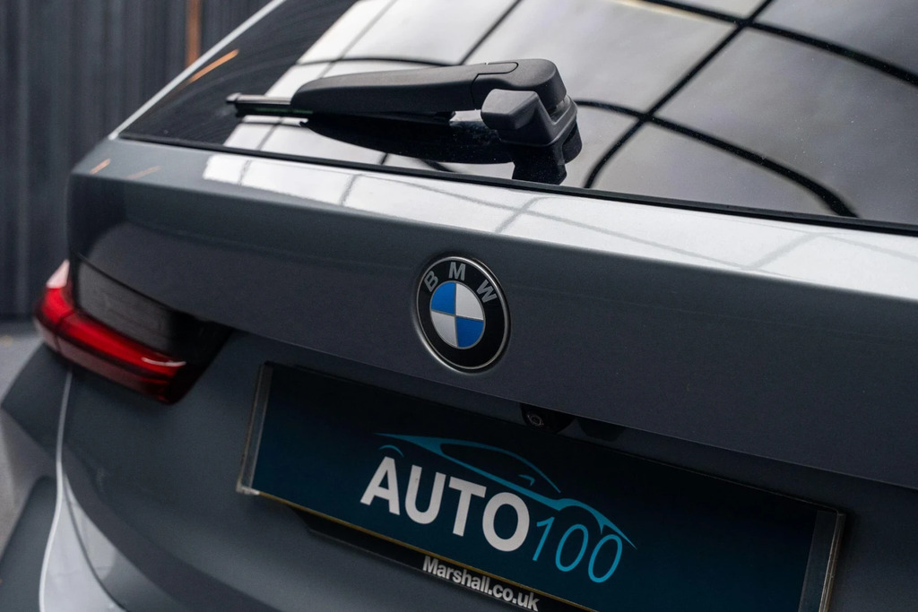 BMW M3 Estate 3.0 Biturbo Competition Touring Steptronic Grey #23