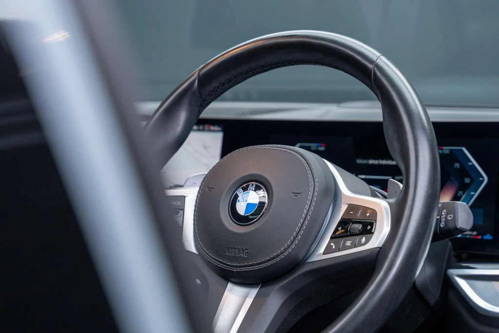 BMW X7 Xdrive40i Mht M Sport Step Black #45