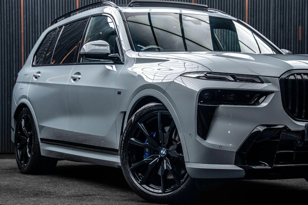 BMW X7 Xdrive40i Mht M Sport Step Black #7