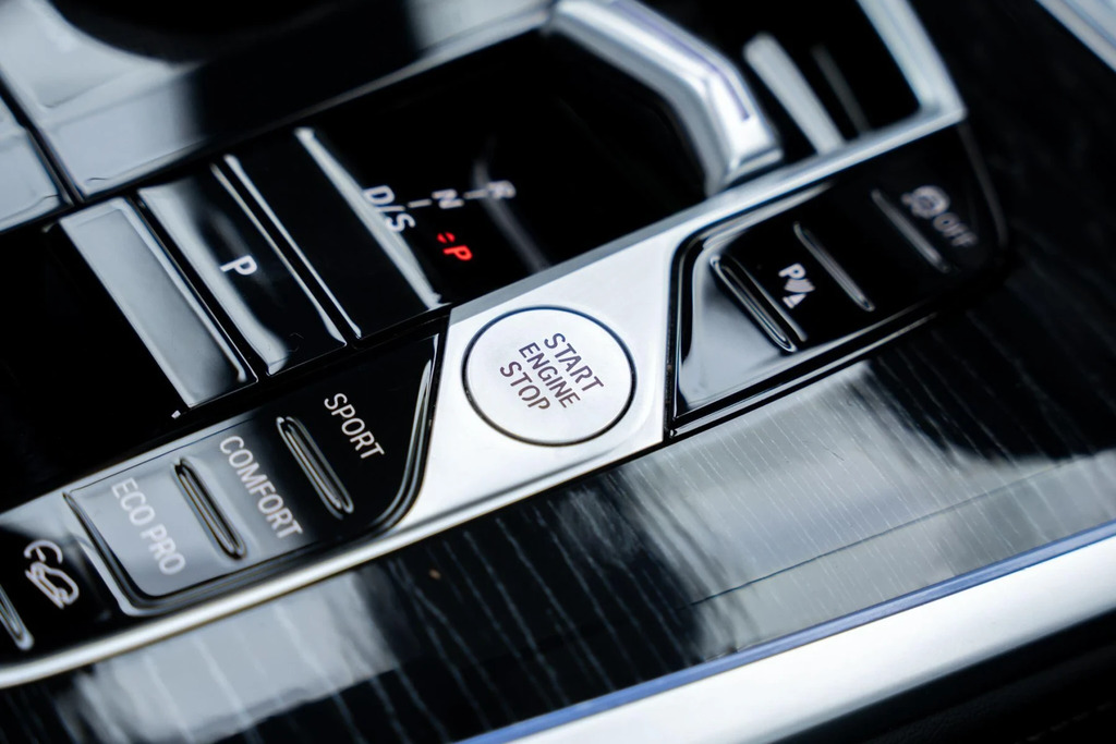 BMW X7 Xdrive40i Mht M Sport Step Black #36