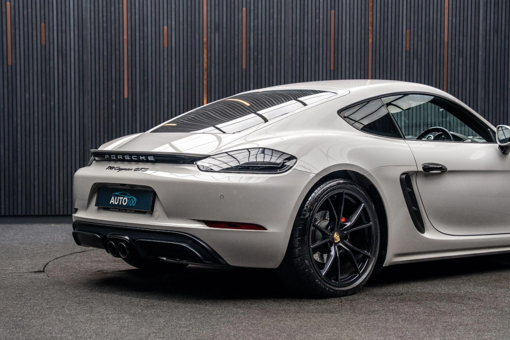 Porsche 718 Cayman Cayman S S-a Silver #21