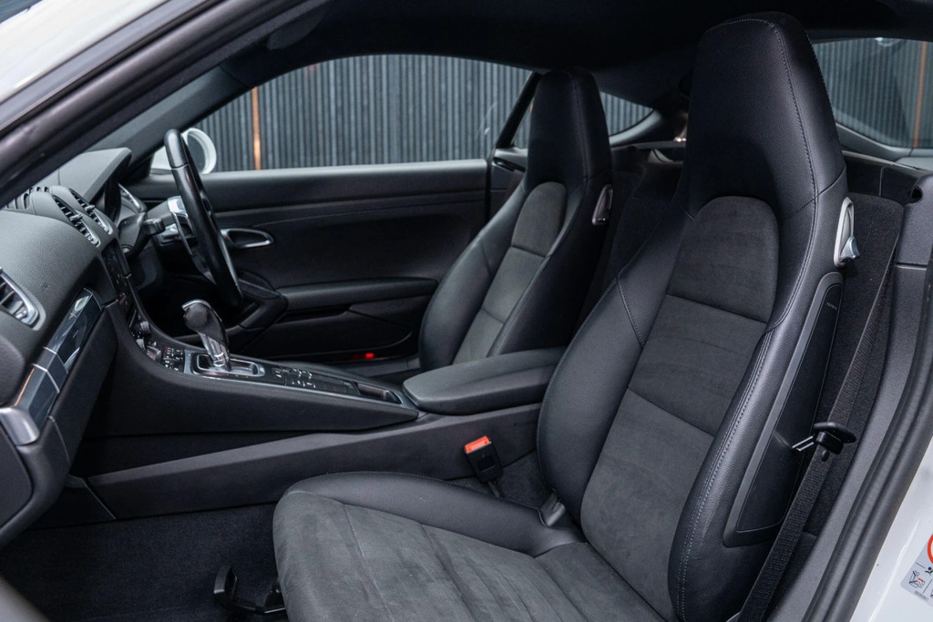 Porsche 718 Cayman 718 Cayman Grey #25