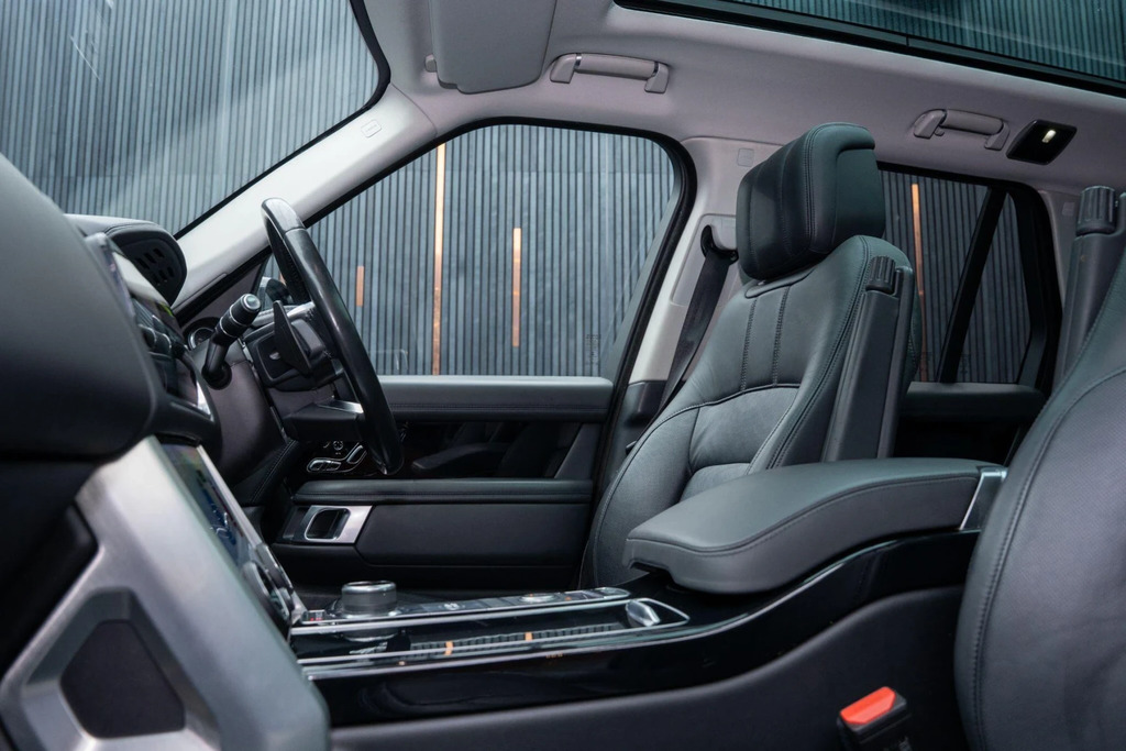 Land Rover Range Rover 2.0 P400e Grey #36
