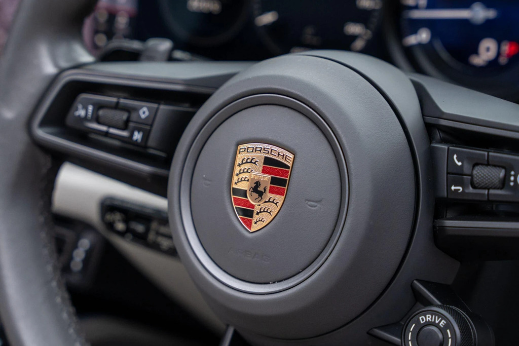 Porsche 911 Carrera 4S Pdk 2-Door Blue #31