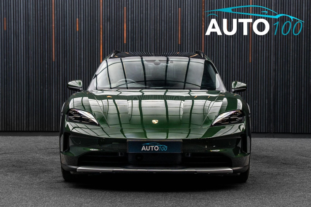 Porsche Taycan Turbo 2024 Green #9