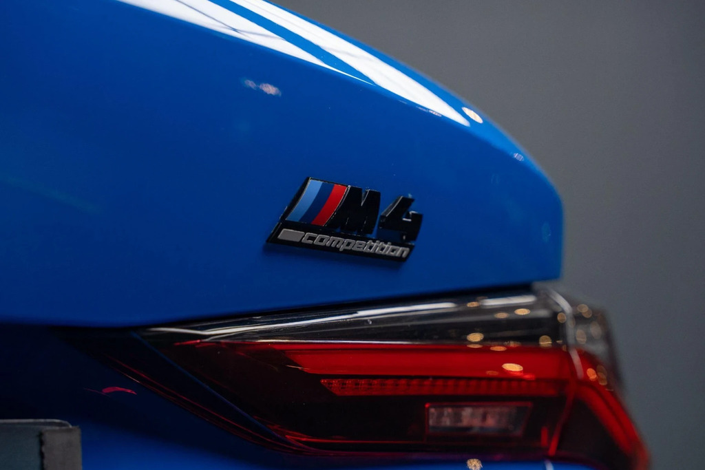 BMW M4 M4 Xdrive 530 Competition M Step Ult Pk Blue #38