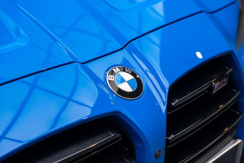 BMW M4 M4 Xdrive 530 Competition M Step Ult Pk Blue #30