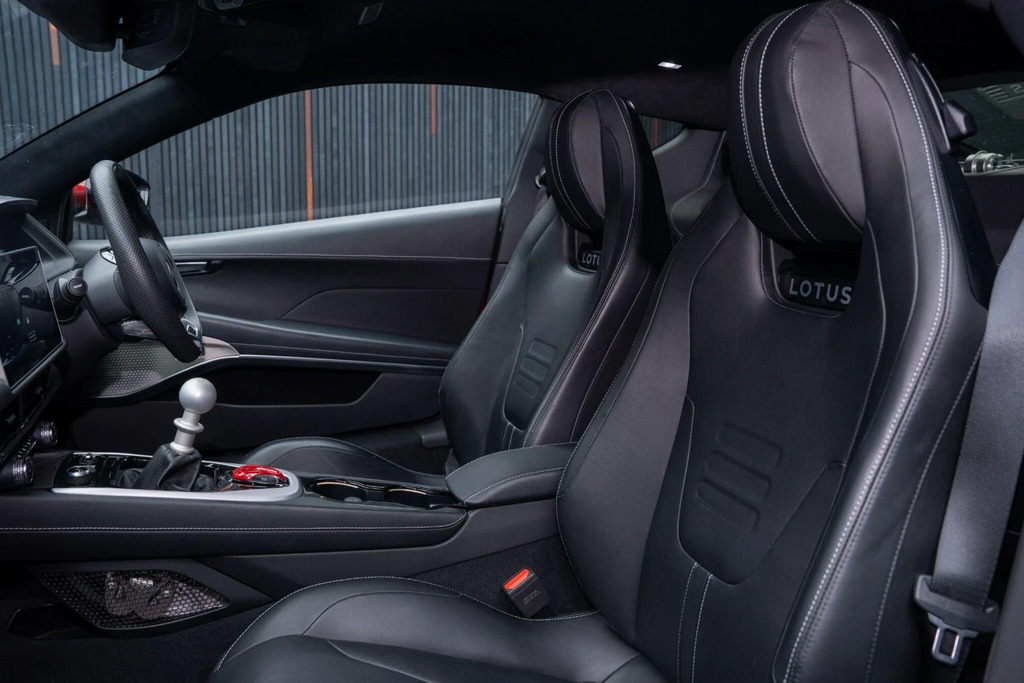 Lotus Emira 3.5 V6 400 First Edition Coupe  #38