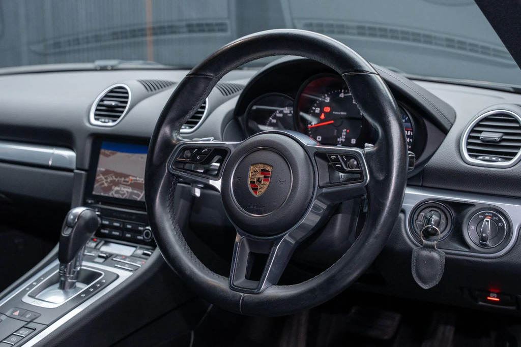 Porsche 718 Cayman 2.0T Pdk Euro 6 Ss Black #4
