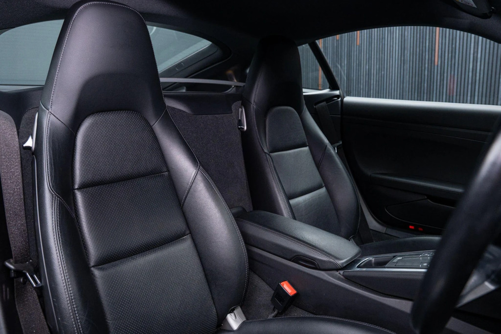 Porsche 718 Cayman Cayman Gts 2018 Silver #19