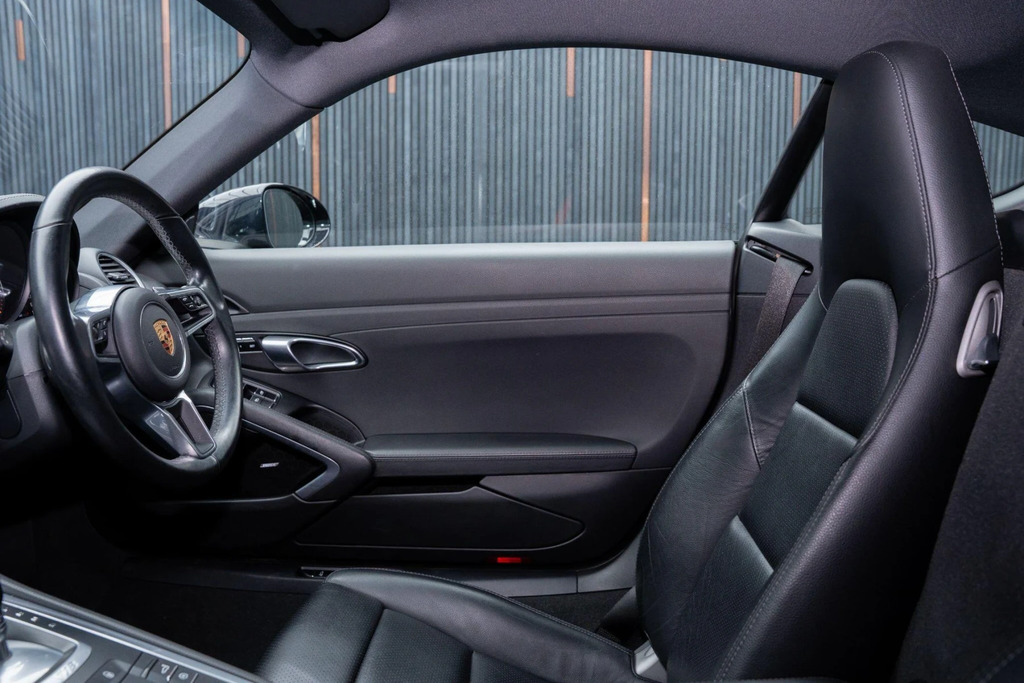 Porsche 718 Cayman Cayman Gts 2018 Silver #67
