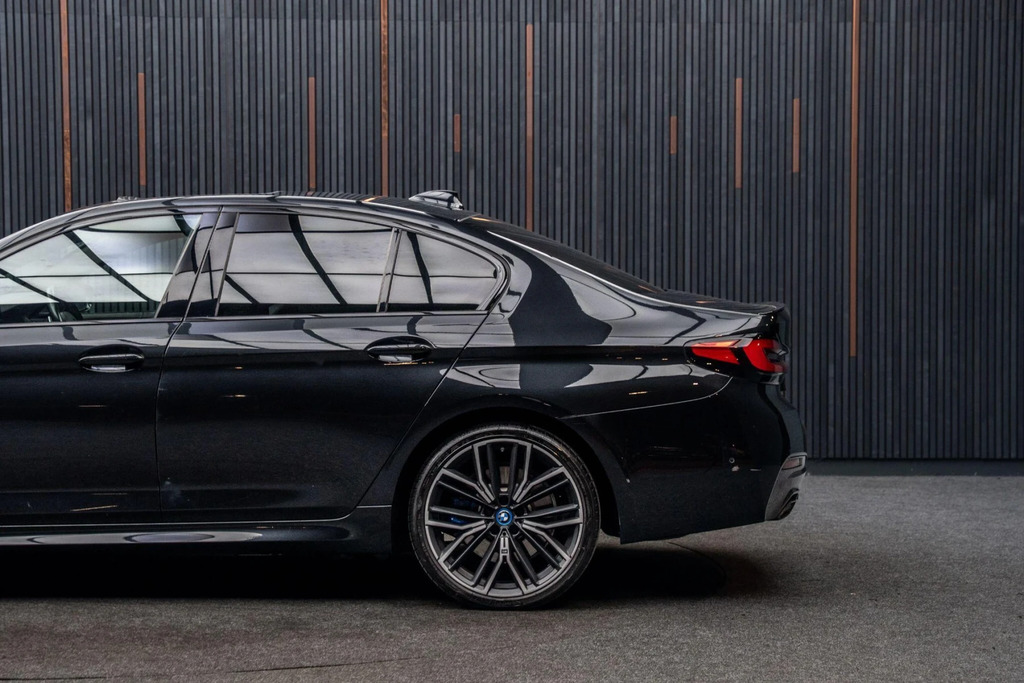 BMW 5 Series 530E Xdrive M Sport Techpro Pack Blue #17