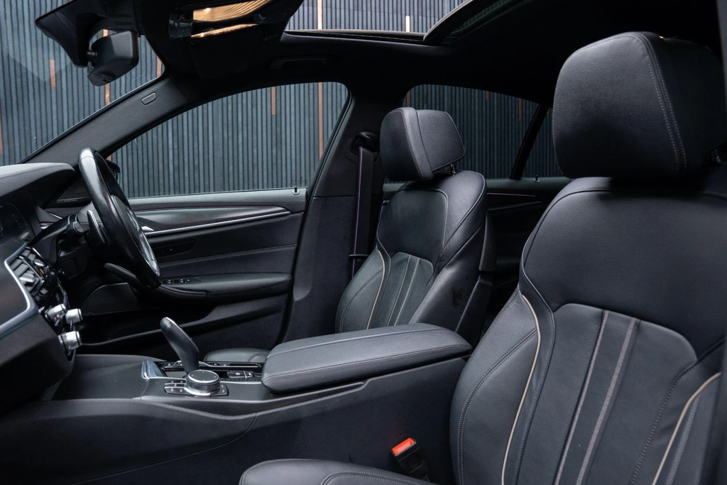 BMW 5 Series 530E Xdrive M Sport Techpro Pack Blue #44