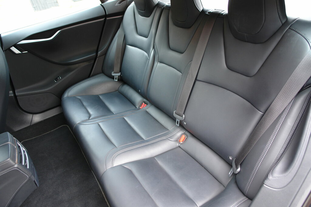 Tesla Model S 241Kw 75Kwh Dual Motor Vat Qualifying Car Blue #62