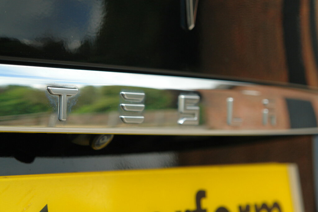 Tesla Model S 241Kw 75Kwh Dual Motor Vat Qualifying Car Blue #19
