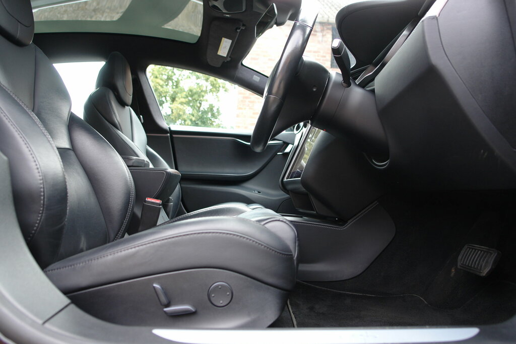 Tesla Model S 241Kw 75Kwh Dual Motor Vat Qualifying Car Blue #43