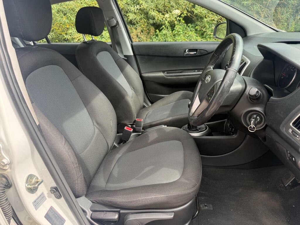 Hyundai I20 1.2L 1.2 Active Hatchback Euro 5 Grey #12