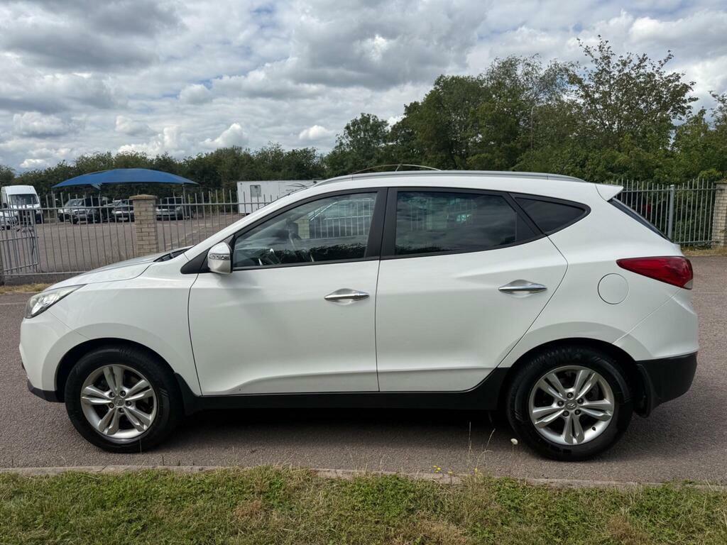 Hyundai Ix35 1.7 Crdi Premium Euro 5 S S White #5