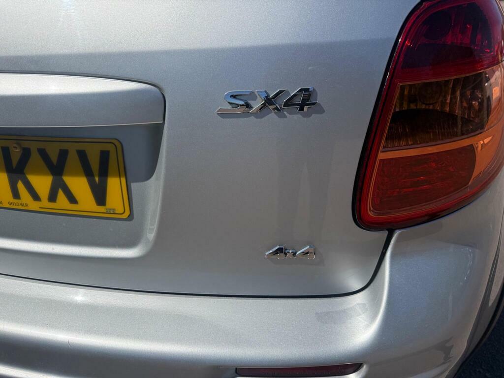 Suzuki SX4 1.6 Sz5 Suv 4Grip Euro 5 120 Ps Red #14