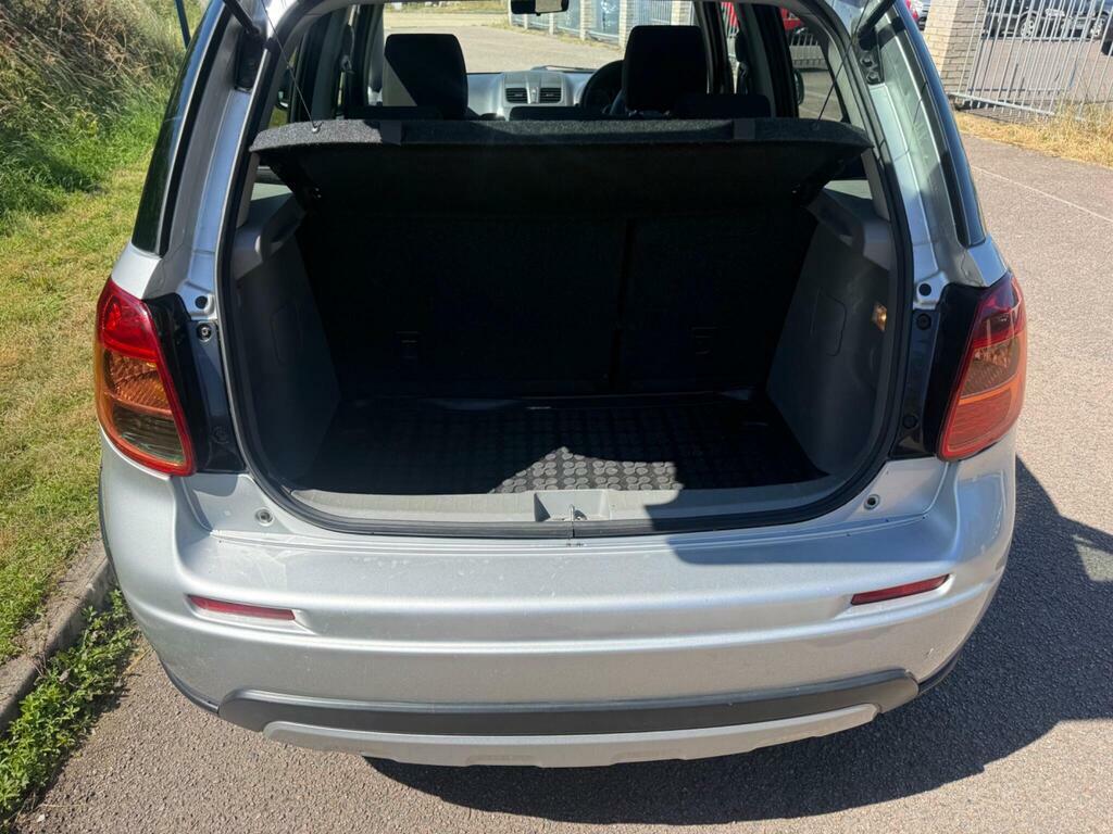 Suzuki SX4 1.6 Sz5 Suv 4Grip Euro 5 120 Ps Red #15