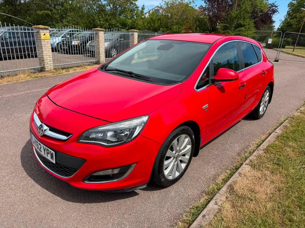 Vauxhall Astra 1.6 16V Se Euro 5 Red #3