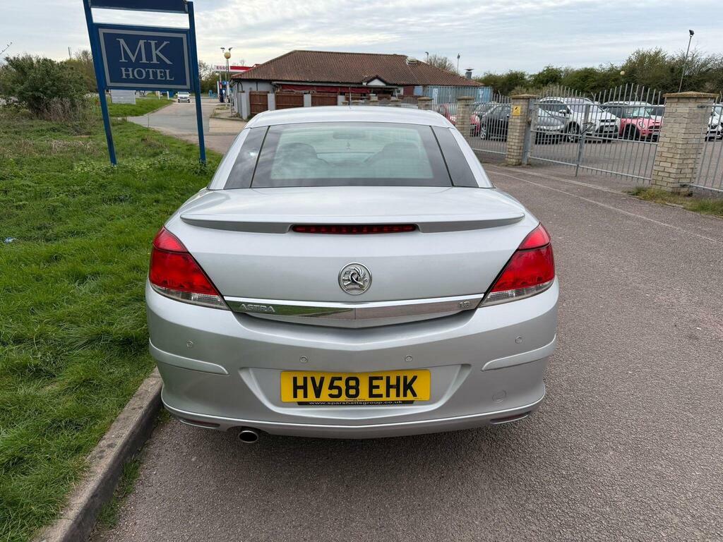 Vauxhall Astra Design Cdti 8V Silver #17
