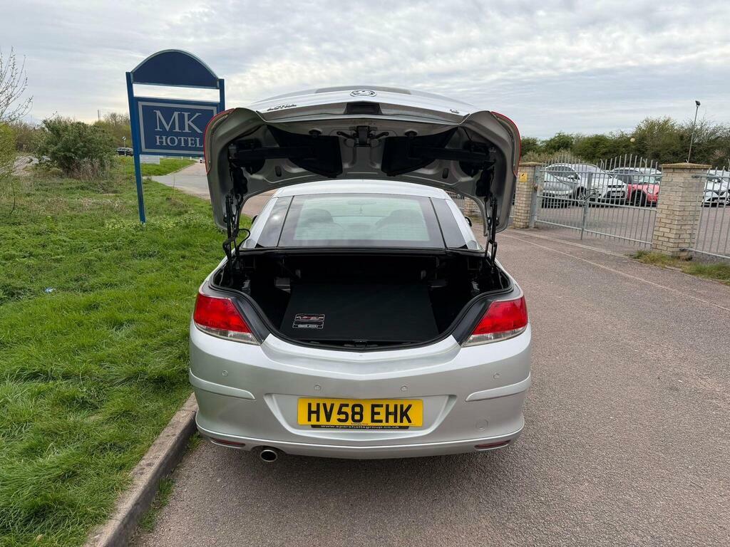 Vauxhall Astra Design Cdti 8V Silver #23