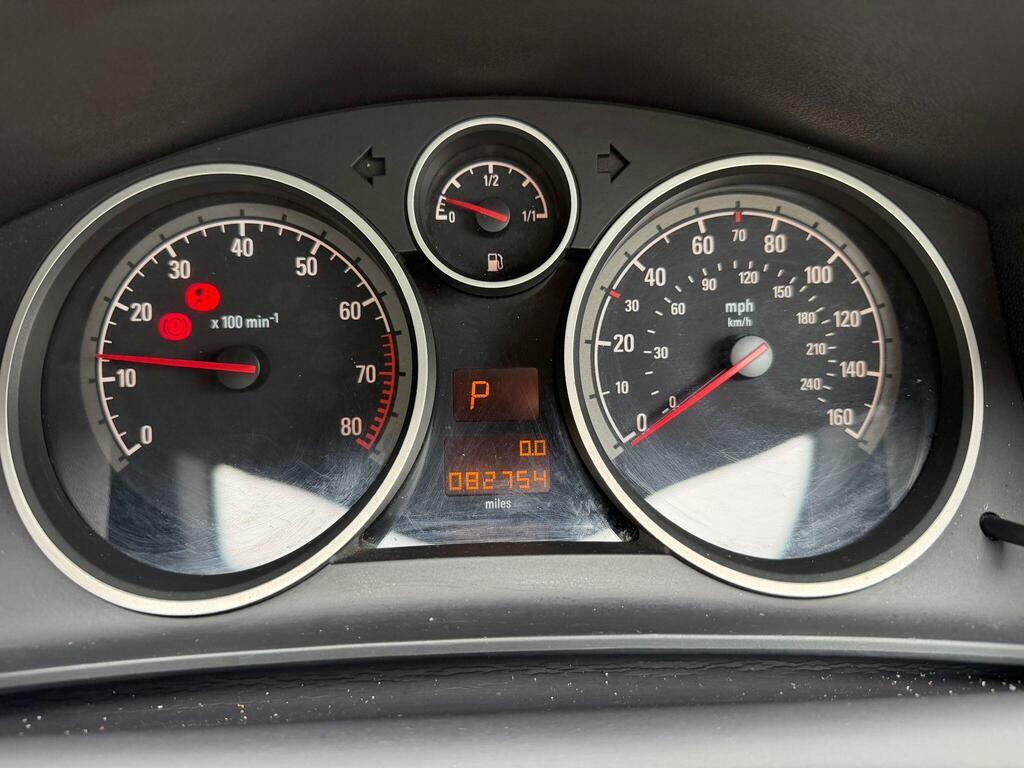 Vauxhall Astra Design Cdti 8V Silver #10