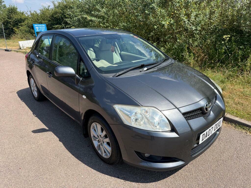 Toyota Auris 1.6 Vvt-i T Spirit Grey