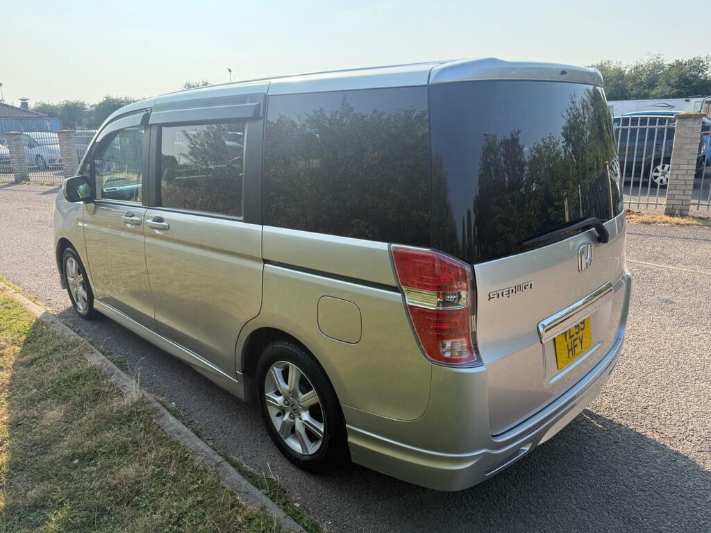 Honda StepWagon Mpv 2.0 8 Seater Silver #4