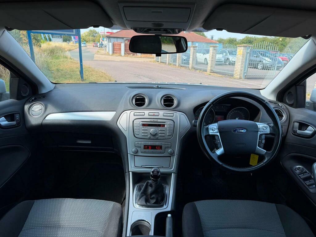 Ford Mondeo 2.0 Titanium Grey #10