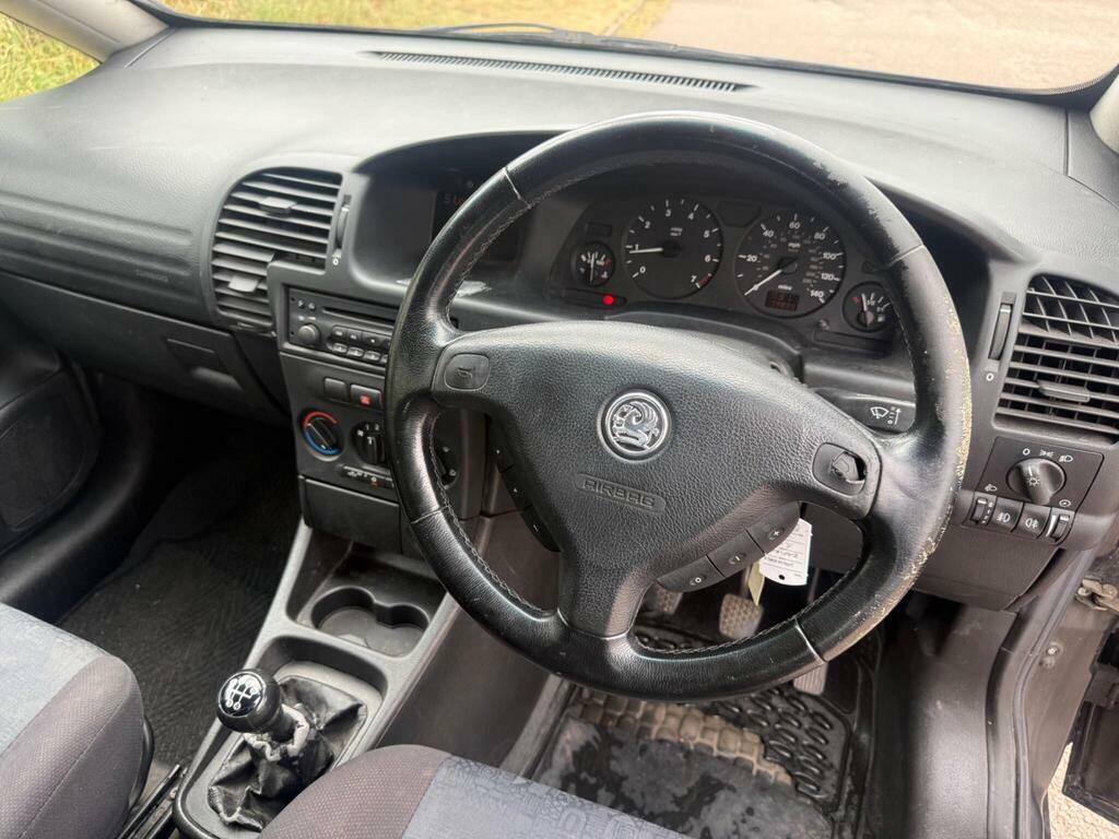 Vauxhall Zafira  Grey #10