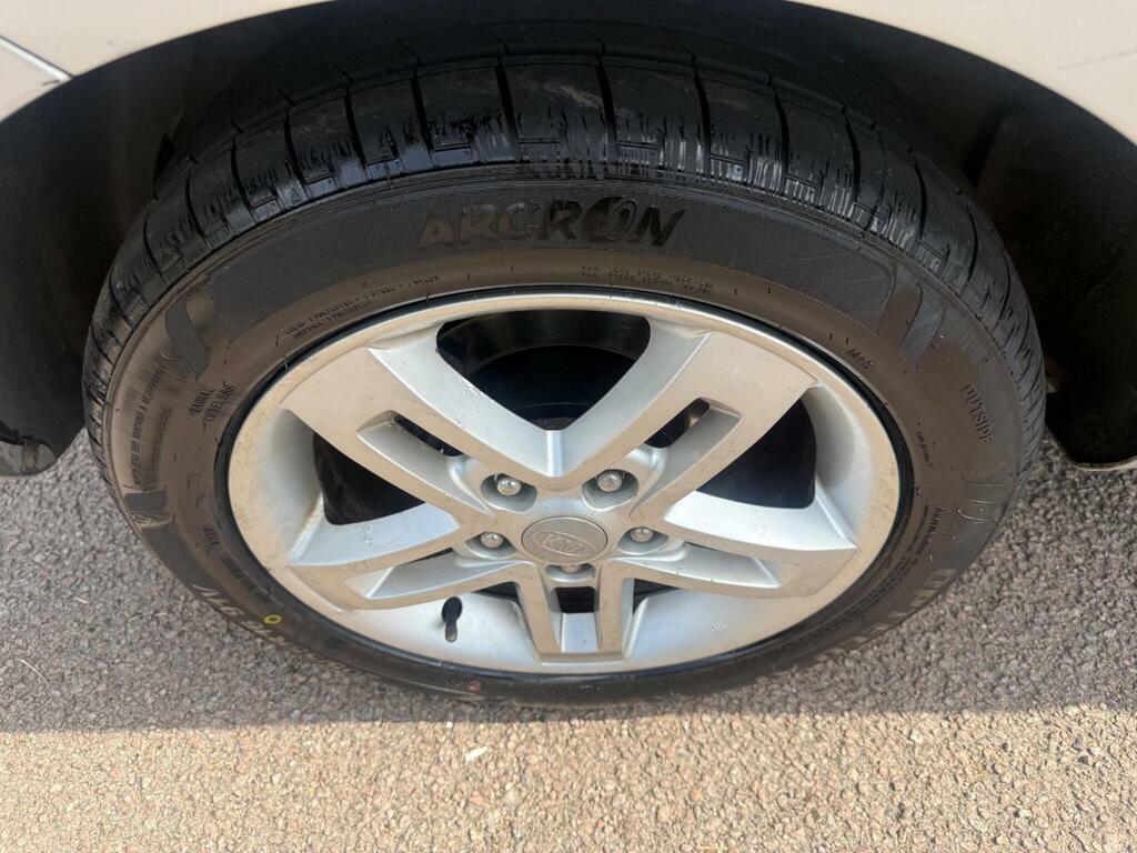 Kia Soul 1.6 2 Black #16