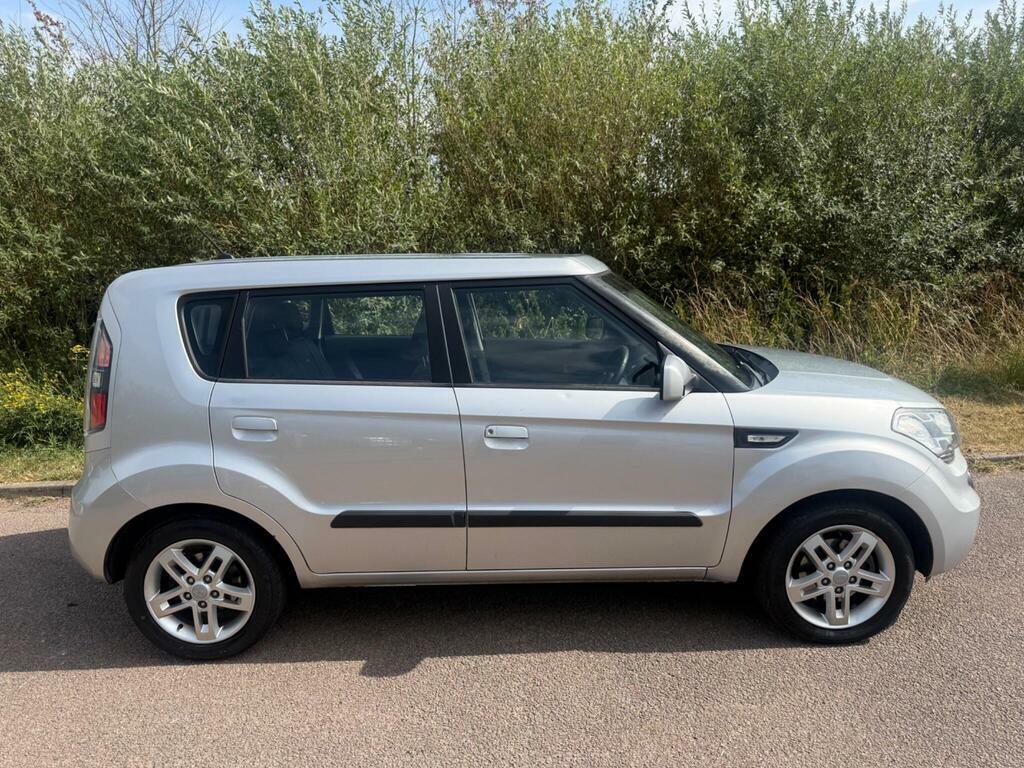 Kia Soul 1.6 2 Black #7