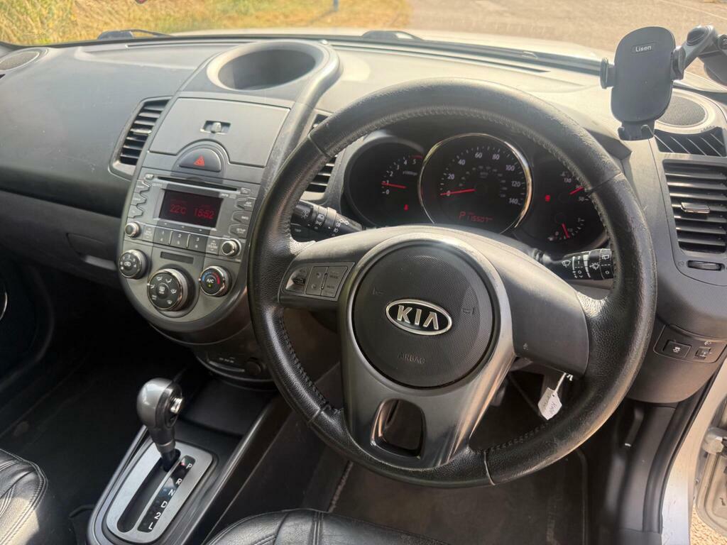 Kia Soul 1.6 2 Black #11