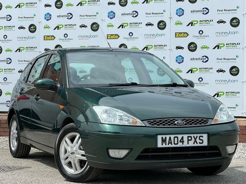 Ford Focus Hatchback 1.6I 16V Zetec 200404 Green