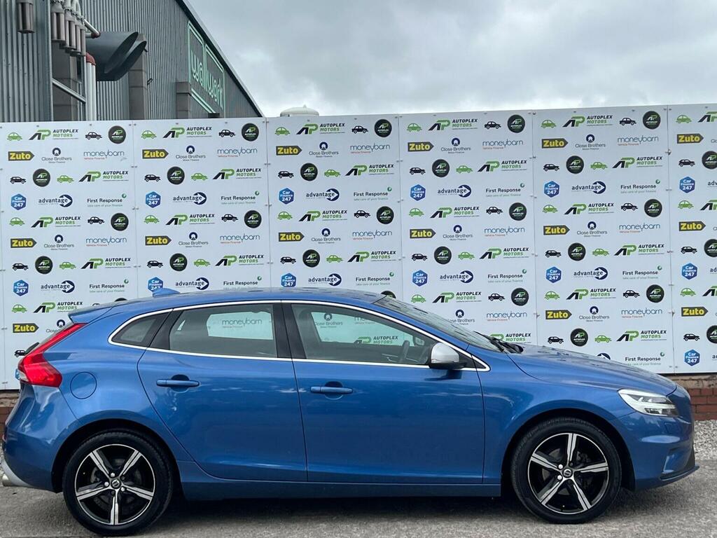 Volvo V40 1.5 T3 Inscription Euro 6 Ss Blue #7