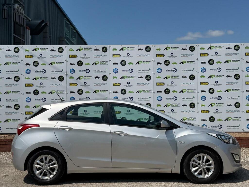 Hyundai I30 1.6 Crdi Active Euro 5 Silver #5