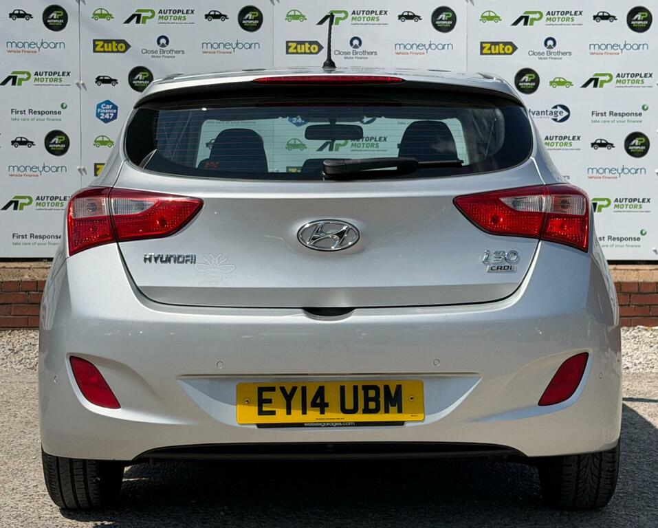 Hyundai I30 1.6 Sport Hatchback Euro 5 120 White #7