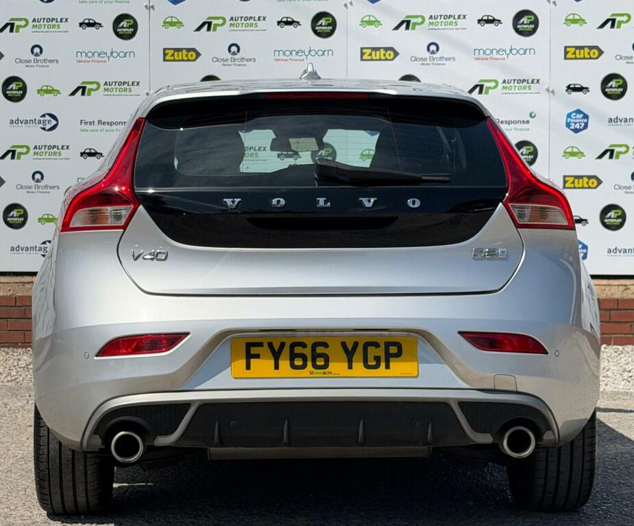 Volvo V40 Hatchback 2.0 D2 R-design Euro 6 Ss 20166 FY66YGP Silver #6