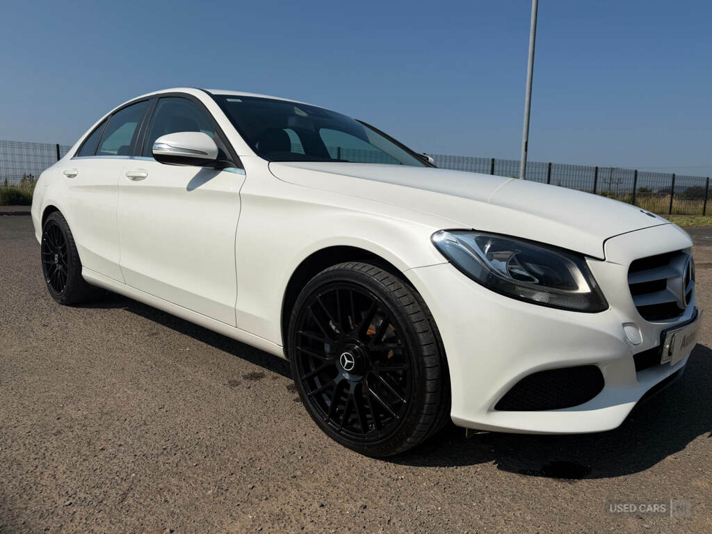 Mercedes-Benz C Class C220 Bluetec Se Executive White #2