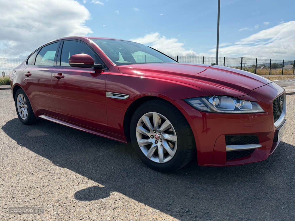 Jaguar XF 2.0D R-sport Red #2