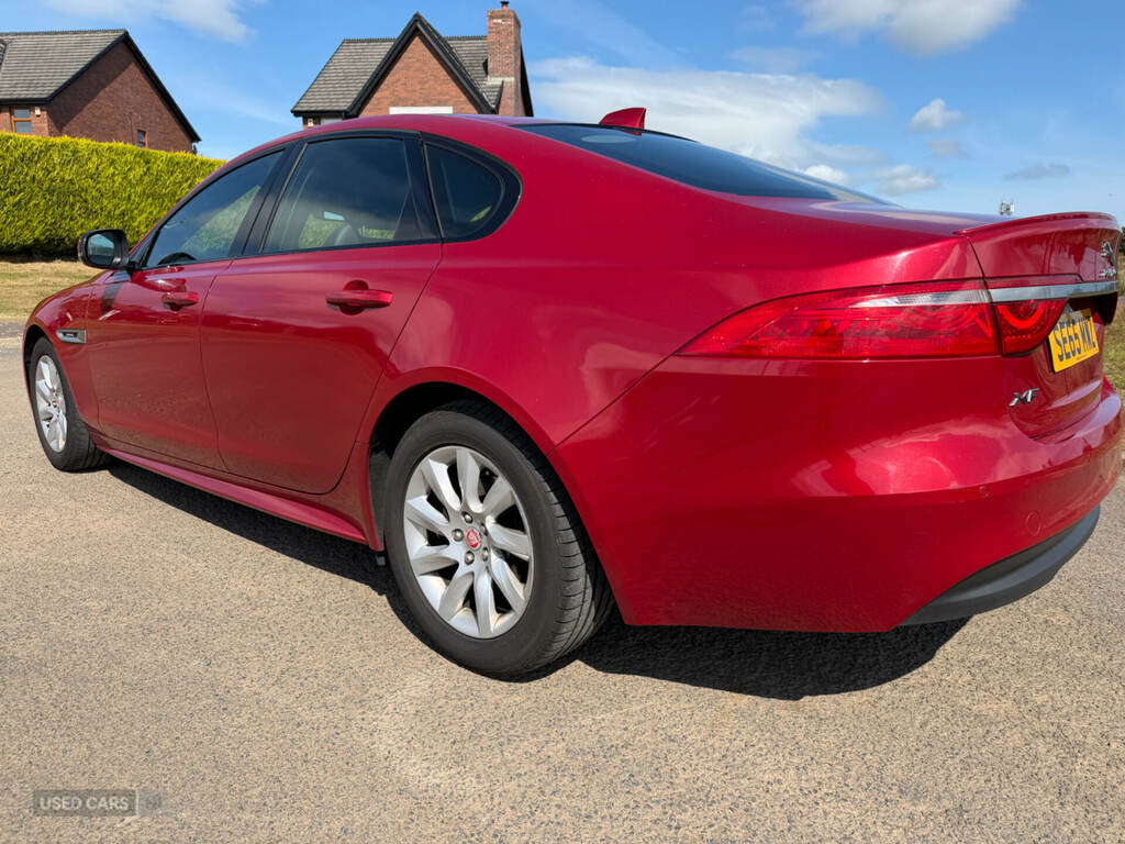 Jaguar XF 2.0D R-sport Red #5