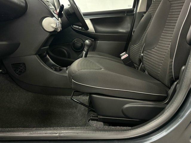 Peugeot 107 1.0 12V Allure Euro 5 #7