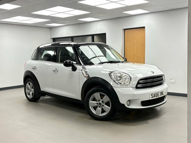 Mini Countryman 1.6 Cooper Suv Euro 6 Ss 122 White