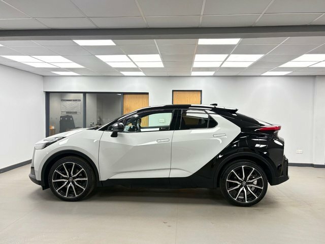 Toyota C-Hr 2.0 Vvt 13.6Kwh Gr Sport Suv Plug-in Hy Grey #4
