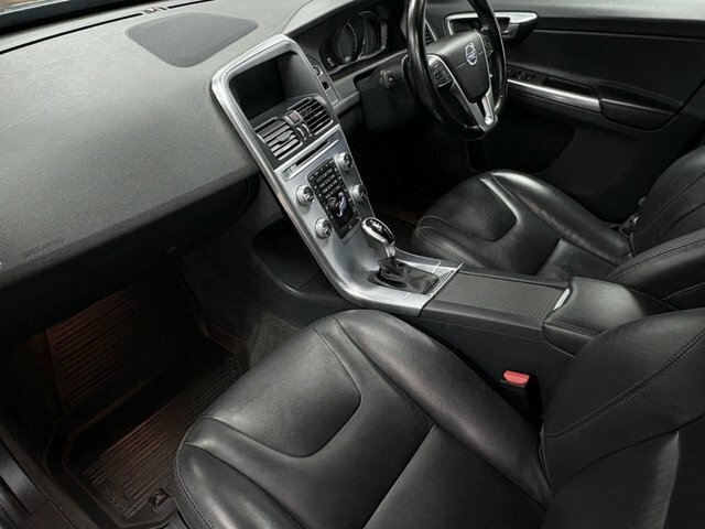 Volvo XC60 2L R-design Lux Nav Grey #10