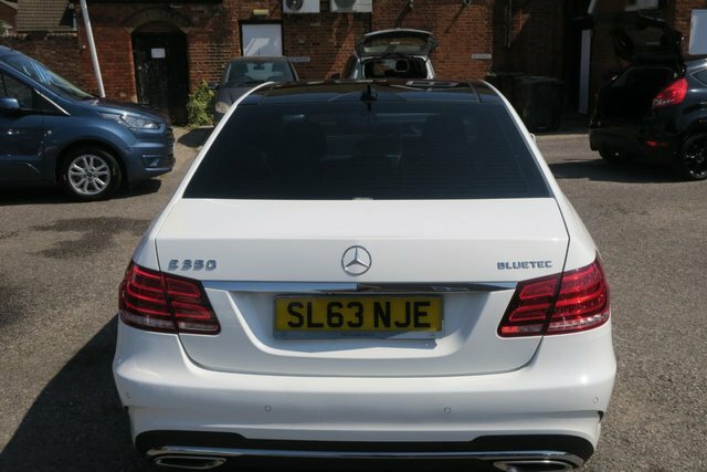 Mercedes-Benz E Class 2013 3.0 E350 V6 Bluetec Amg Sport Saloon Dies White #5