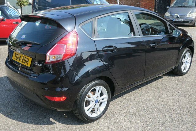 Ford Fiesta 2015 1.0T Ecoboost Zetec Hatchback Manu Black #2