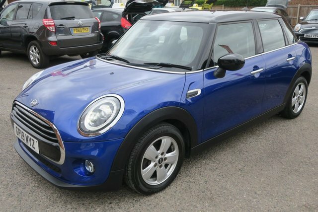 Mini Hatch 2019 1.5 Cooper Classic Hatchback Stept Blue #4